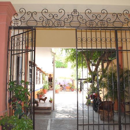 Hotel La Hacienda Tlaquepaque Exterior foto