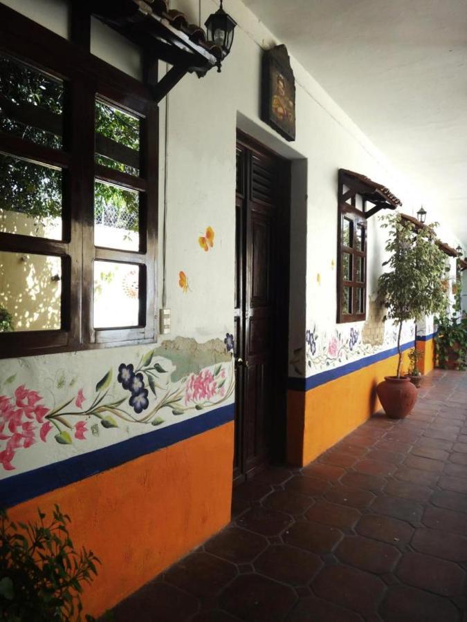 Hotel La Hacienda Tlaquepaque Exterior foto
